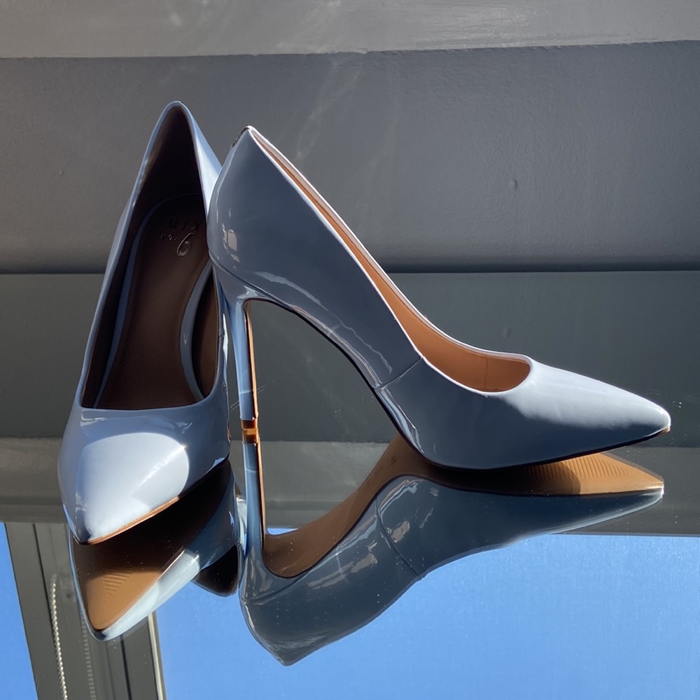 NEVER WORN! Mix No. 6 Pointed Toe Pumps in Icy Blue